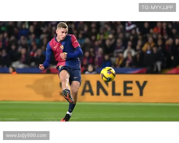 巴德吉边路惊艳突破助攻 费尔明帽子戏法完美收官 巴德吉边路惊艳突破助攻 费尔明帽子戏法完美收官